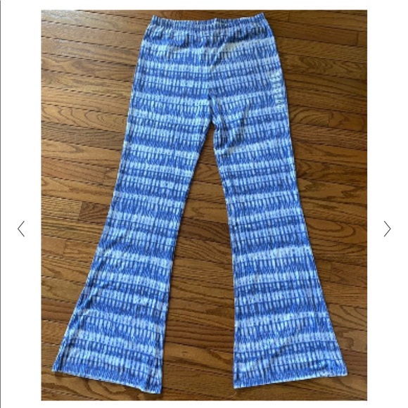 Salt Life Yoga Pants Size Small Spring Summer Comfy Flare Beachy Sweats. - Picture 1 of 5